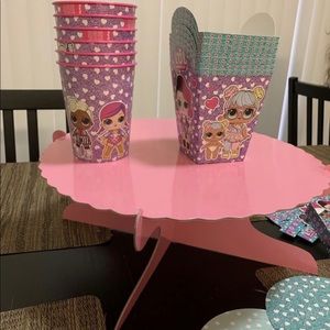 LOL surprise party decor.